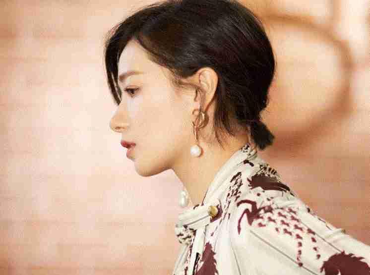 娱乐吃瓜酱女生被要微信