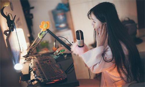 娱乐圈八卦吃瓜主播小说,吃瓜主播的八卦传奇